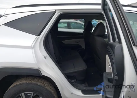 2022 Hyundai Tucson Hybrid Blue z USA, uszkodzony, nr VIN KM8JBCA11NU045645